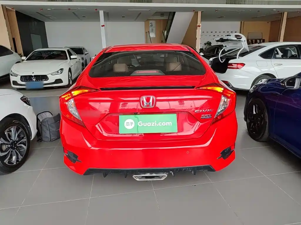 Honda Civic — миниатюра 6
