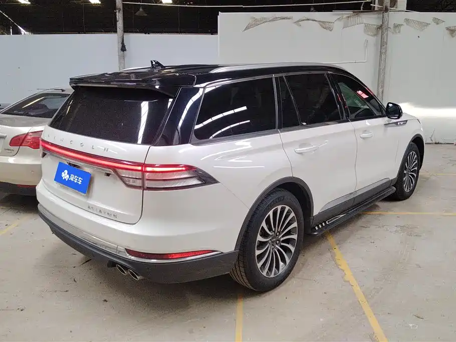 Lincoln Aviator 2021 3.0T V6