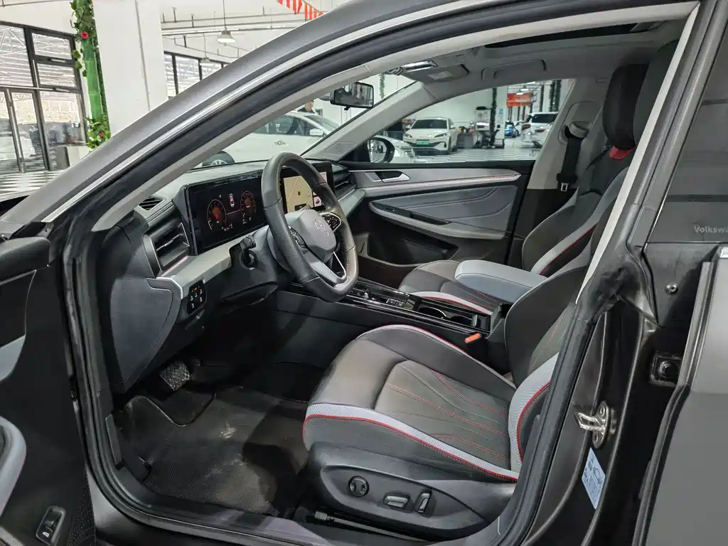 Volkswagen Lamando — миниатюра 4