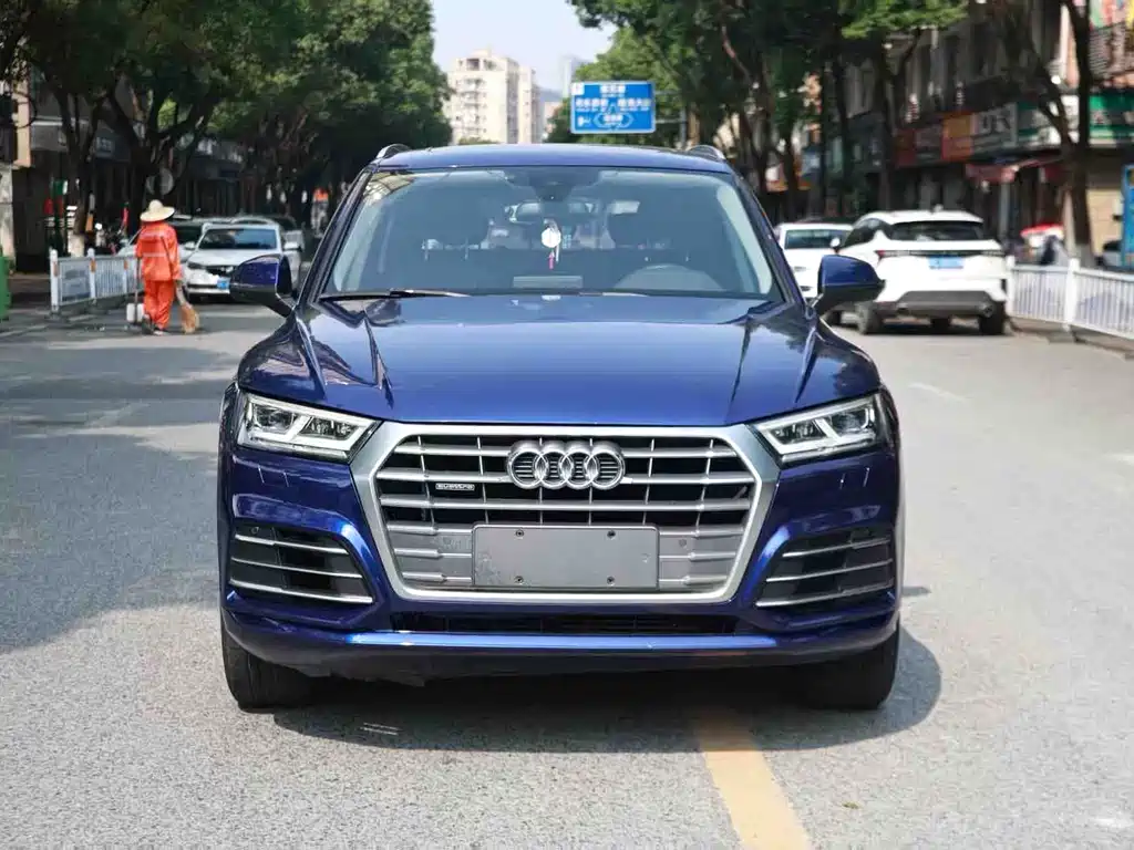 Audi Q5L 2018 40 TFSI Fashion V