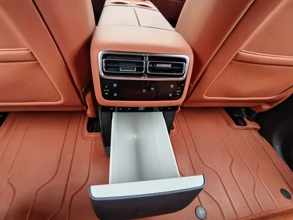 Li Auto Li L6 — миниатюра 23