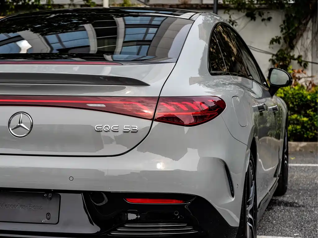 Mercedes-Benz EQE AMG — миниатюра 5