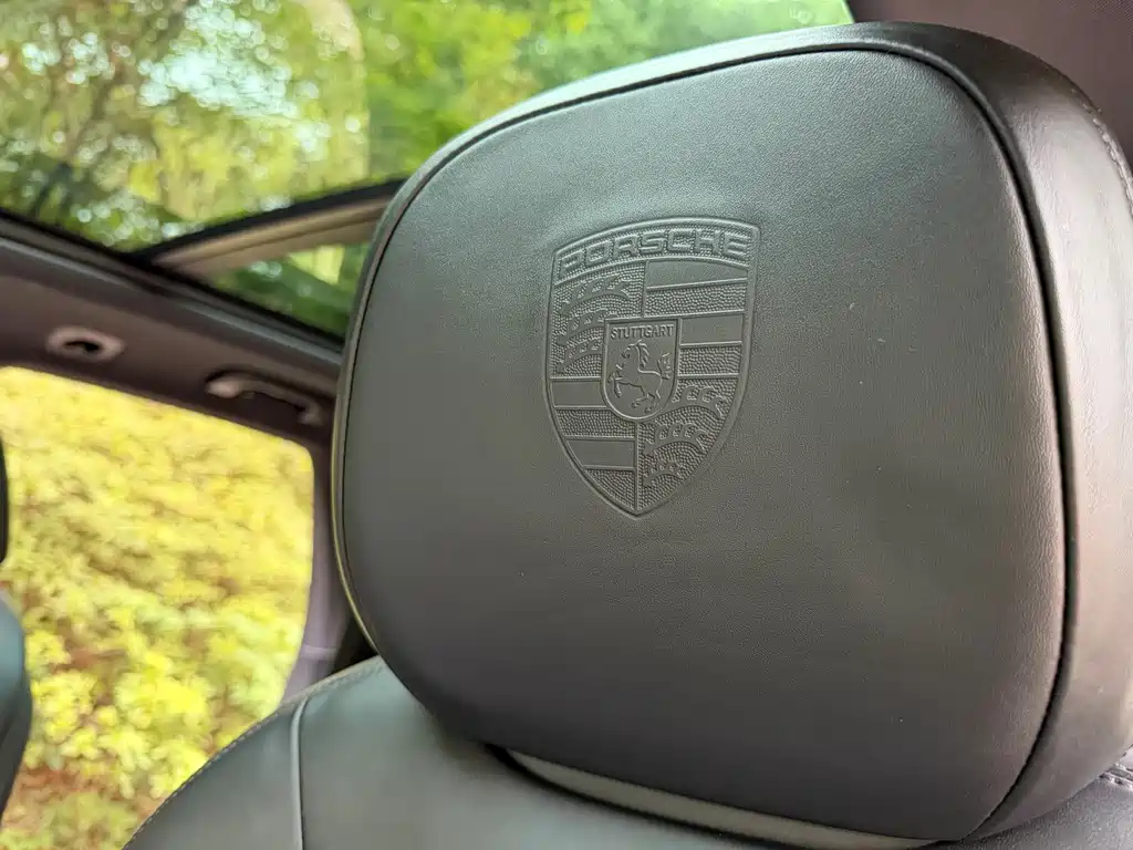 Porsche Cayenne — миниатюра 8