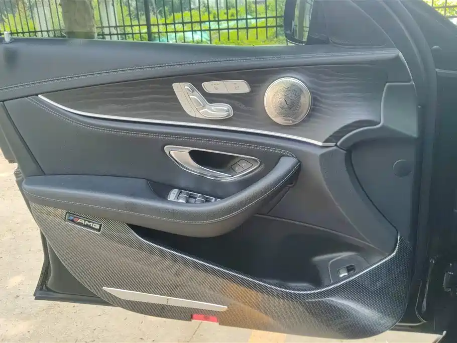 Mercedes-Benz E-Class E 2019 E 300 L Sport Fashion