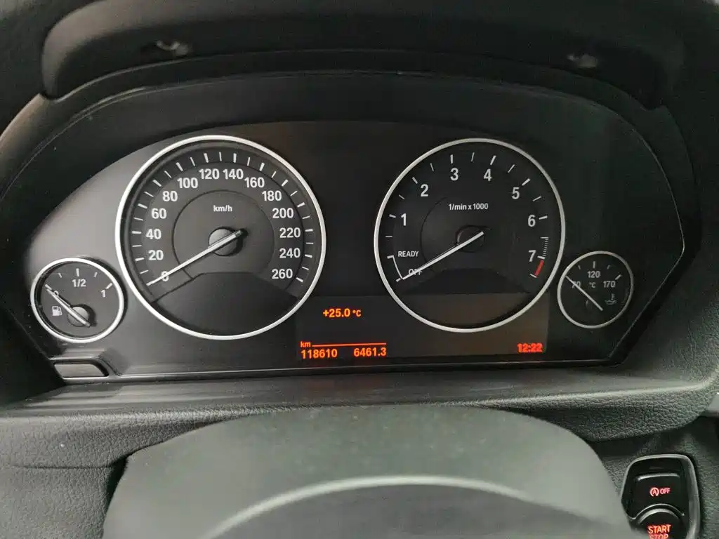 BMW 3 Series — миниатюра 11