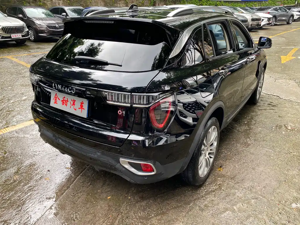 Lynk & Co 01 2019 2.0T Pro V