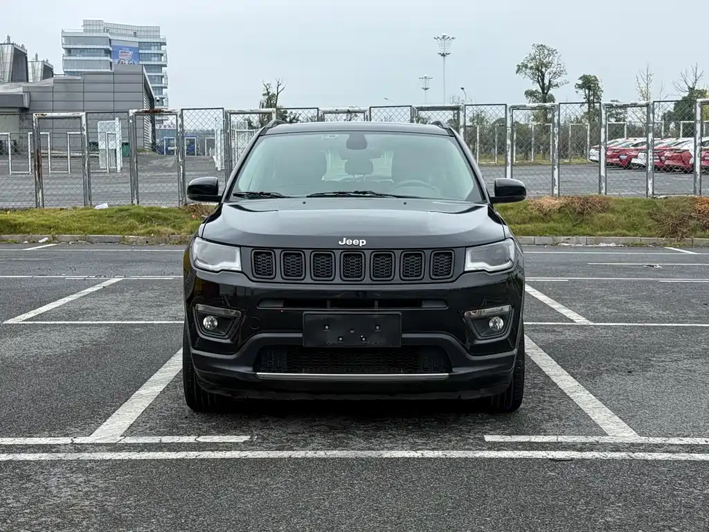 Jeep Compass — миниатюра 2