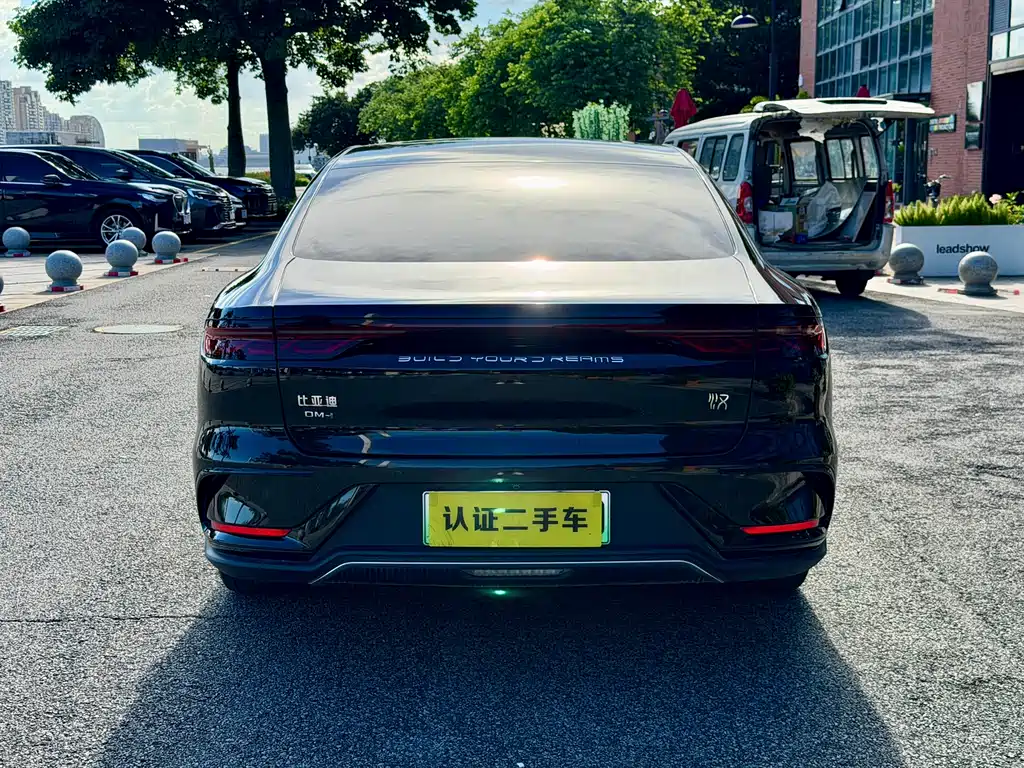 BYD Han 2022 DM-i 242KM Flagship