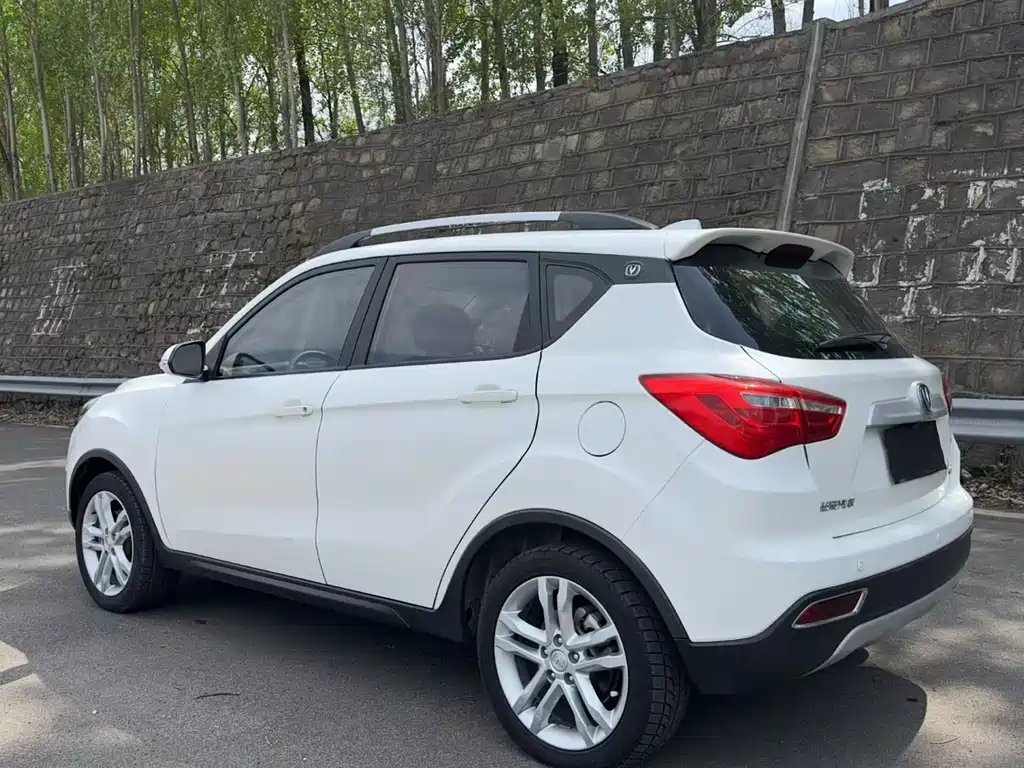 Changan CS35 1.6L Manual Luxury Type, фото 7