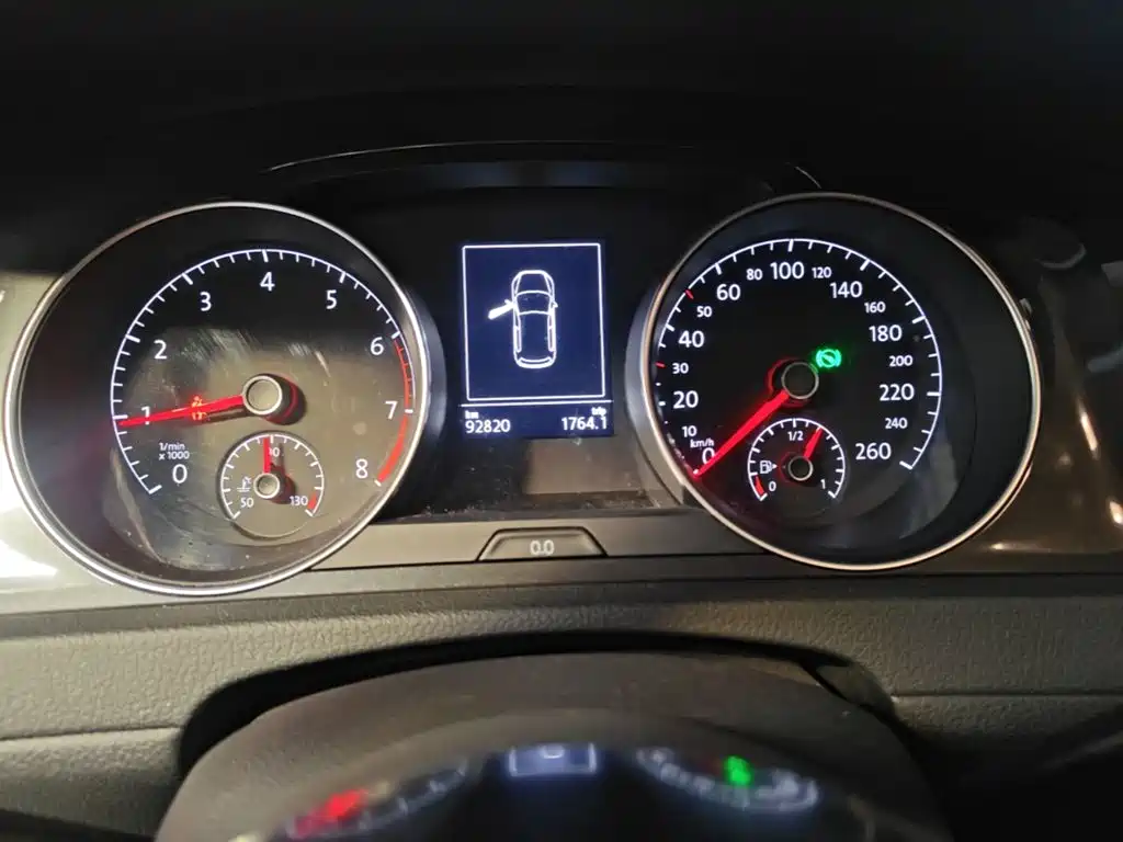 Volkswagen Golf — миниатюра 12