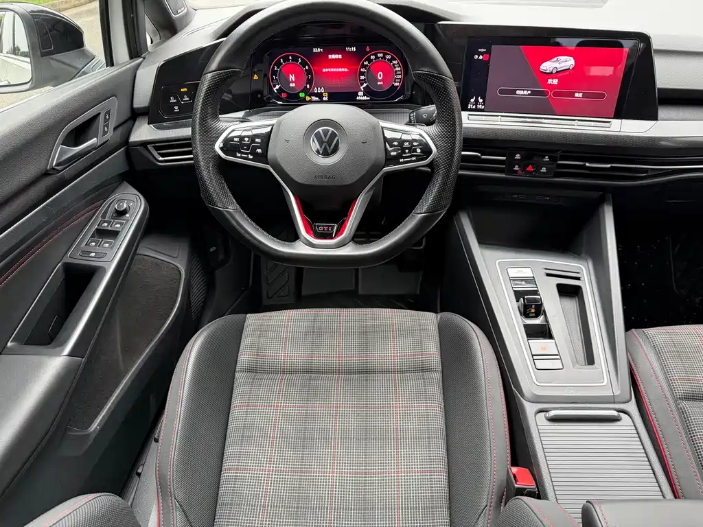 Volkswagen Golf GTI — миниатюра 15