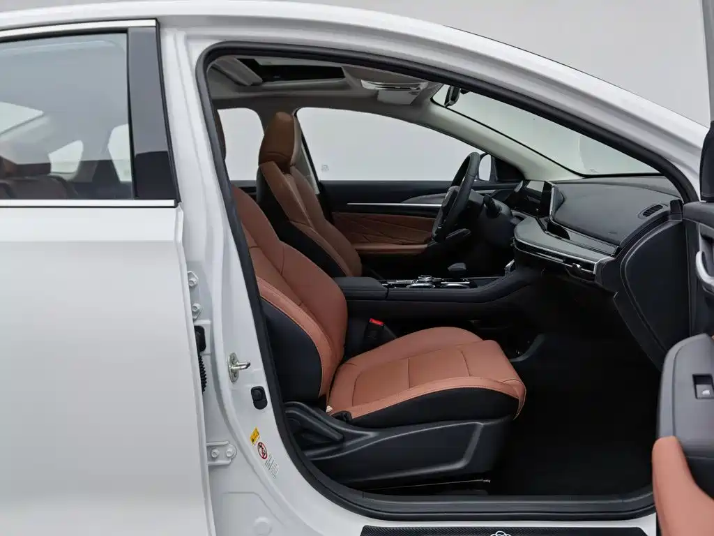 Changan Eado — миниатюра 23