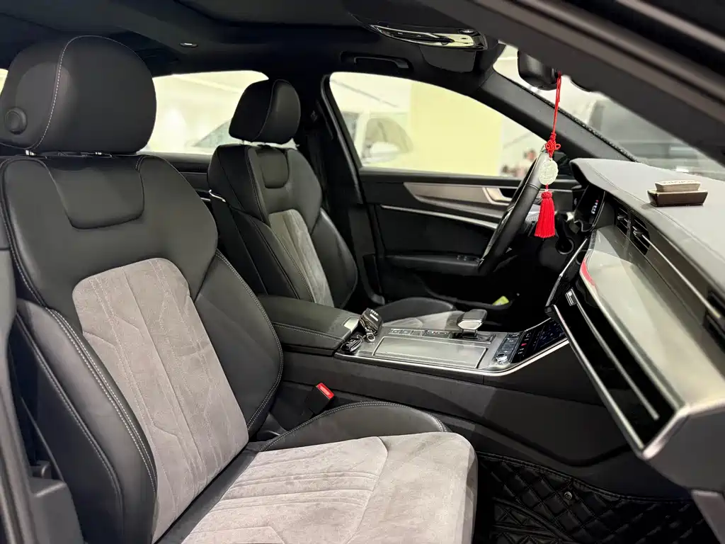 Audi A6L 2024 45 TFSI