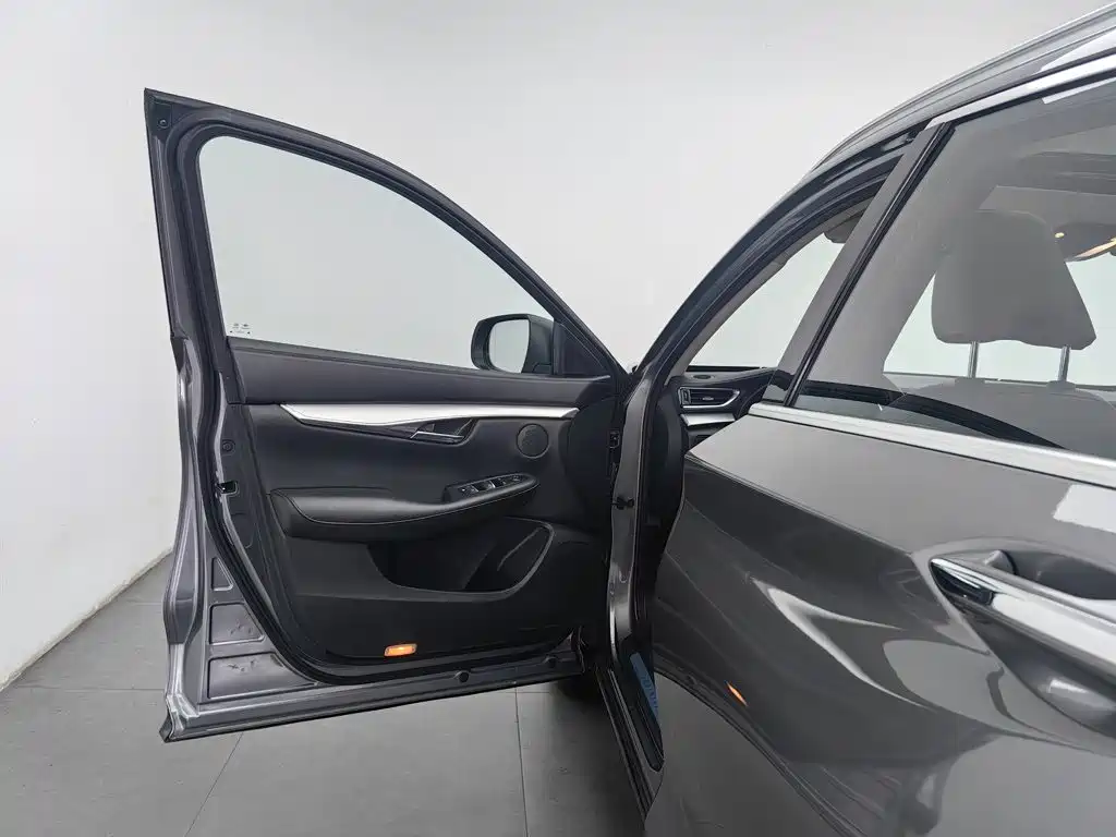 Infiniti QX50 — миниатюра 8