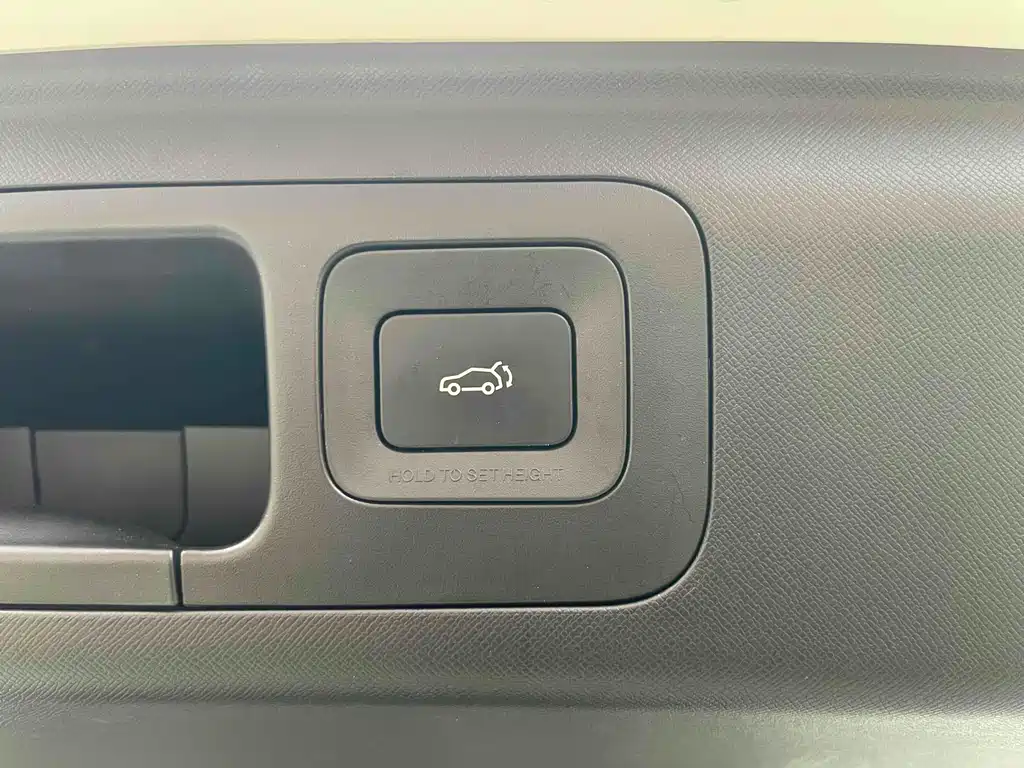 GAC TRUMPCHI E8 NEW ENERGY