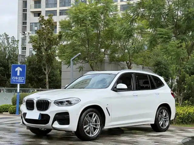 BMW  X3 2019