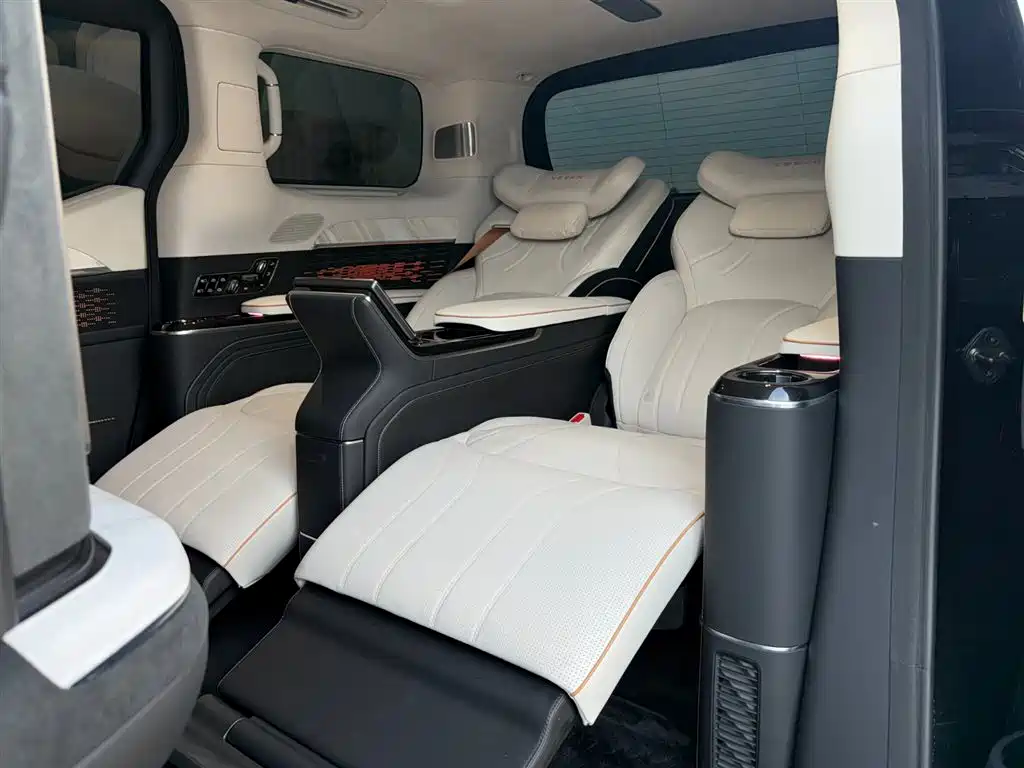 ZEEKR EXTREME KRYPTON 009