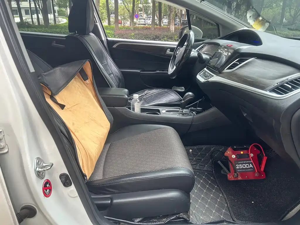 Honda Jade 2020 1.8L AT Comfort