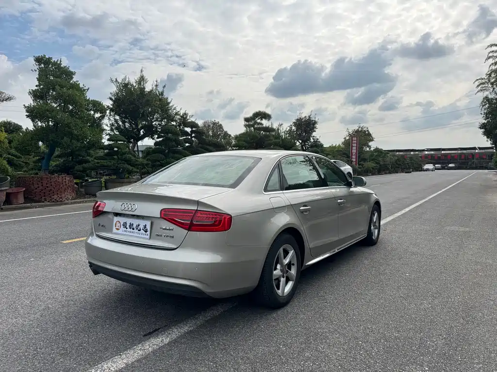 Audi A4L — миниатюра 4
