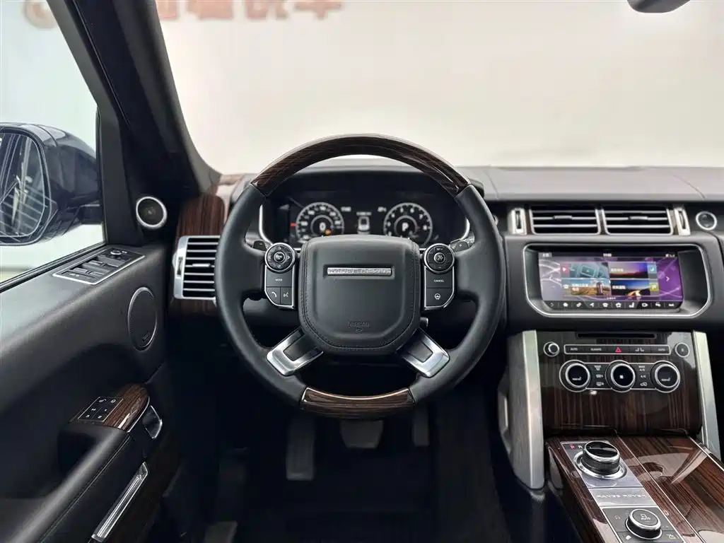Land Rover Range Rover 2017 3.0T V6 Executive
