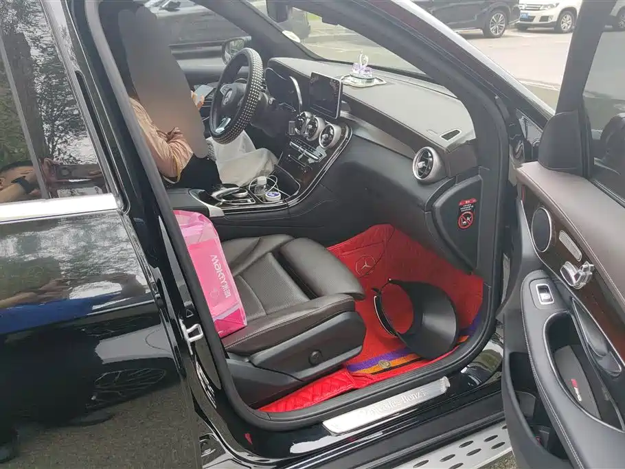 Mercedes-Benz GLC 2019 GLC 260 L 4MATIC Luxury