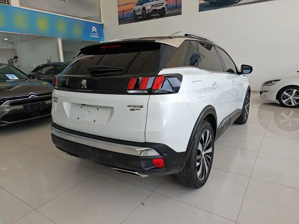 Peugeot 4008 — миниатюра 7