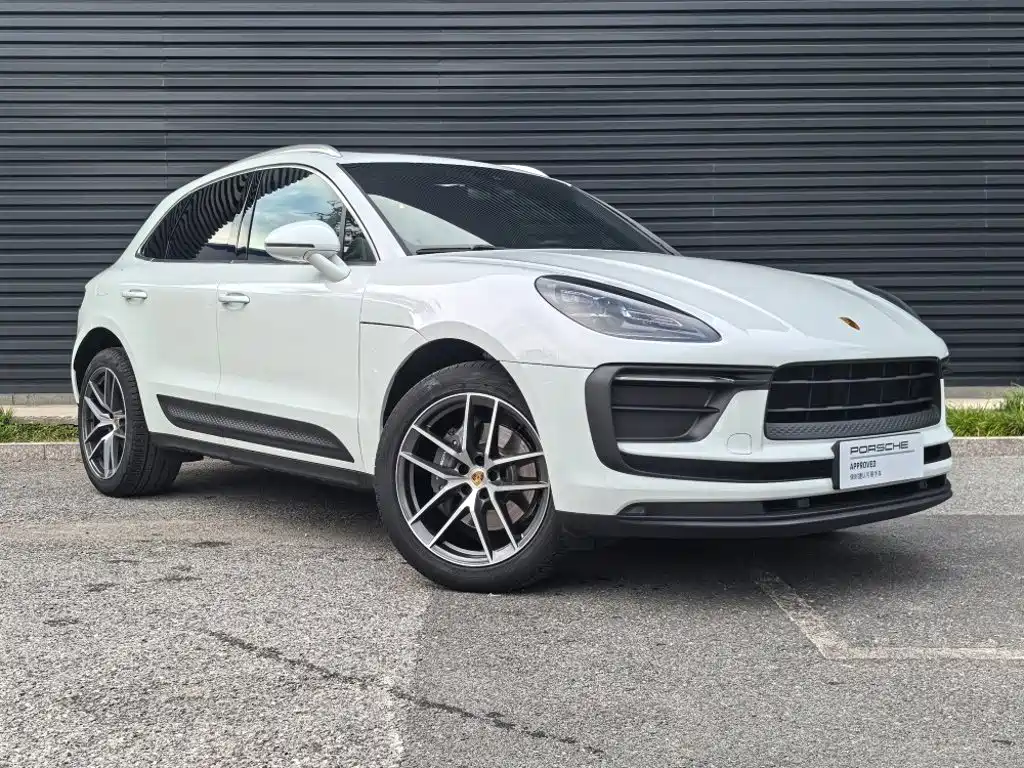 Porsche Macan — миниатюра 2