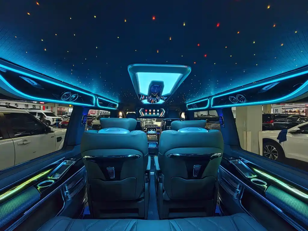 Mercedes-Benz Vito — миниатюра 8
