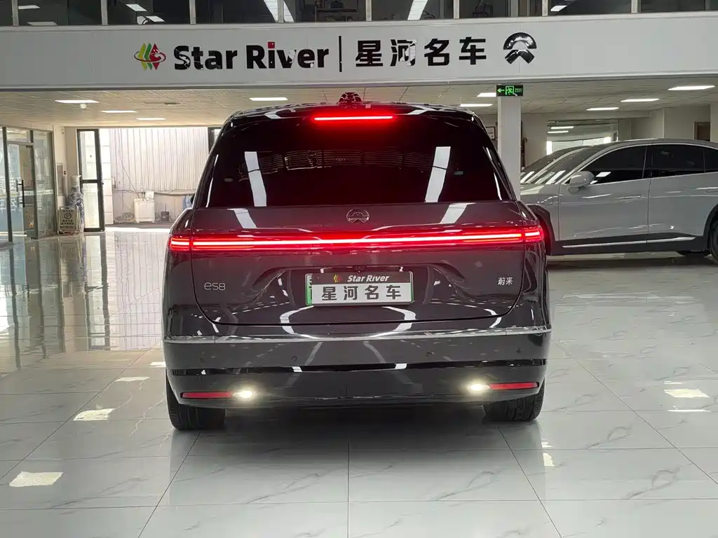 NIO ES8 — миниатюра 6