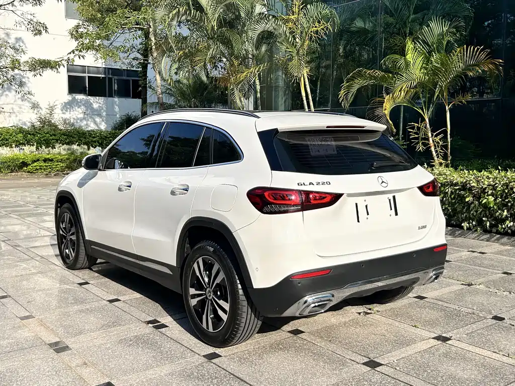 Mercedes-Benz GLA 2023 GLA 220