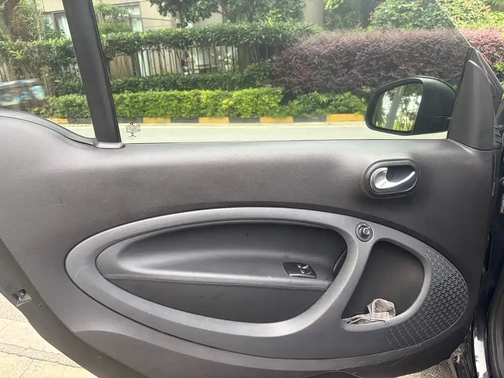 Smart fortwo 2015 1.0L 52