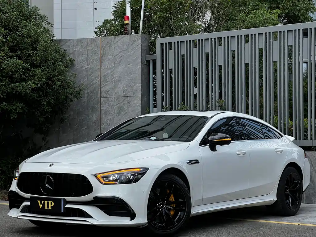 MERCEDES-BENZ AMG GT