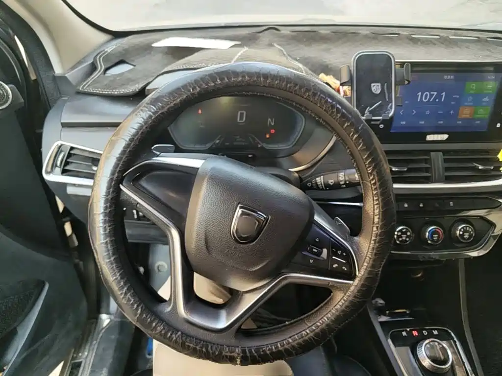 Baojun 360 — миниатюра 10