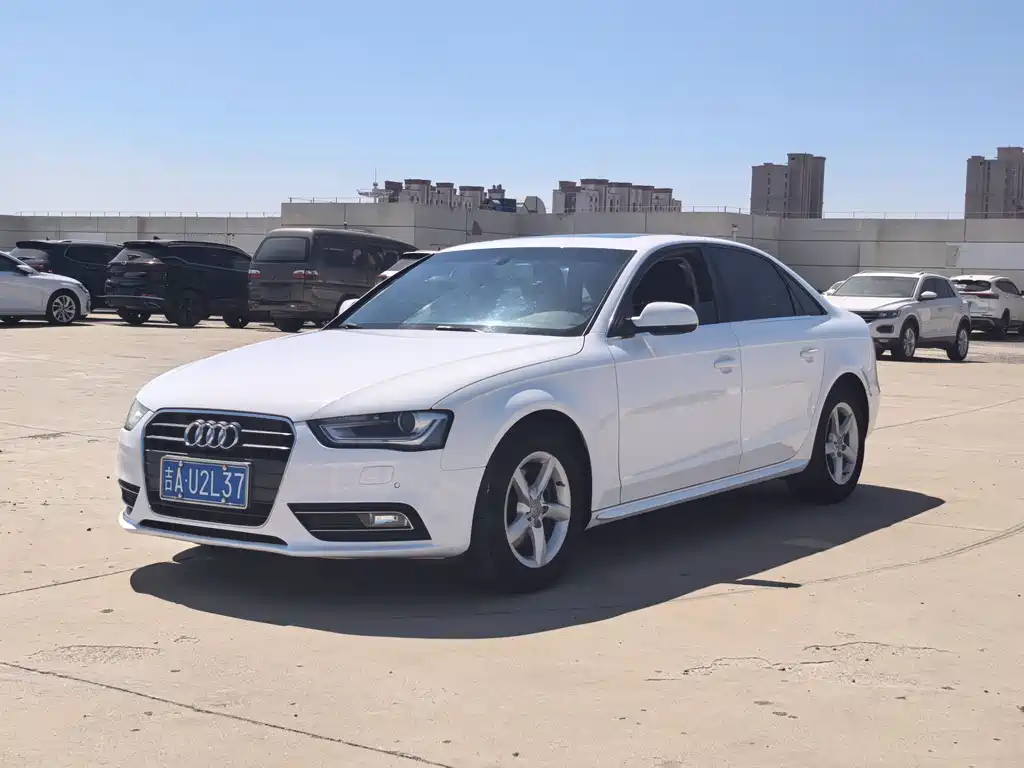 Audi A4L 2013
