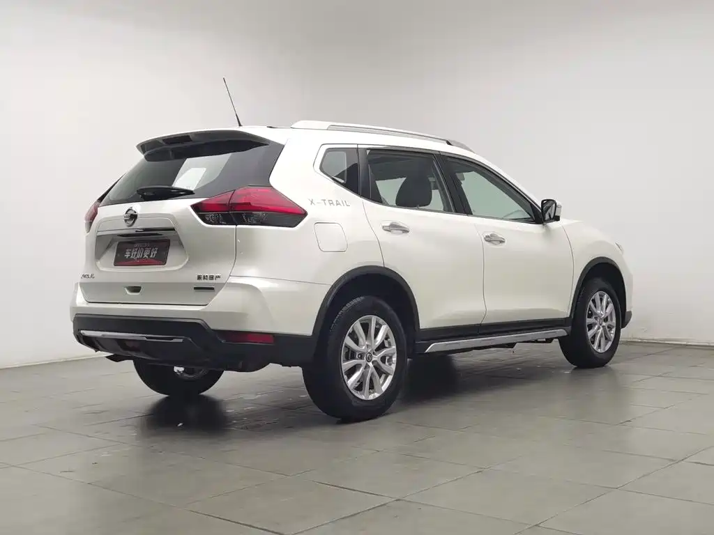 Nissan X-Trail — миниатюра 2