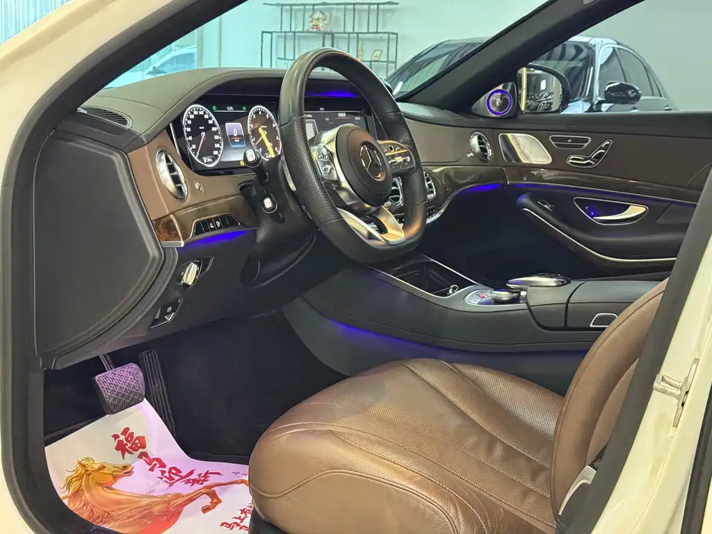 Mercedes-Benz S-Class — миниатюра 6