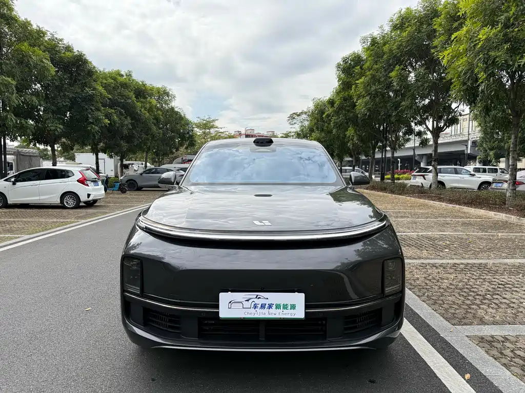 Li Auto IDEAL L8