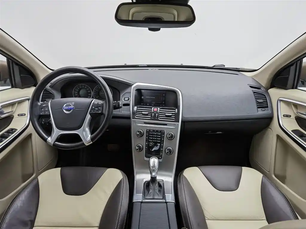 Volvo XC60 2013 T6 AWD Comfort