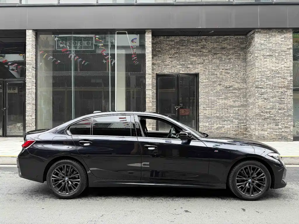 BMW 3 Series 3 2024 325Li M Sport