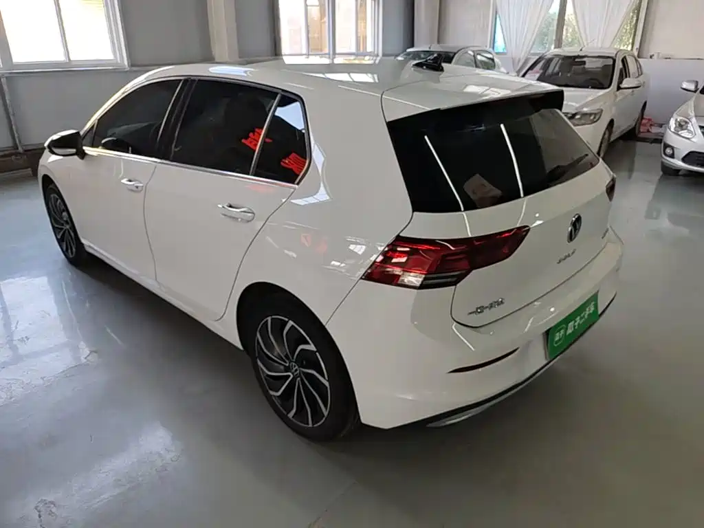 Volkswagen Golf — миниатюра 5