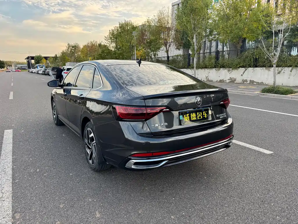 Volkswagen Sagitar — миниатюра 5