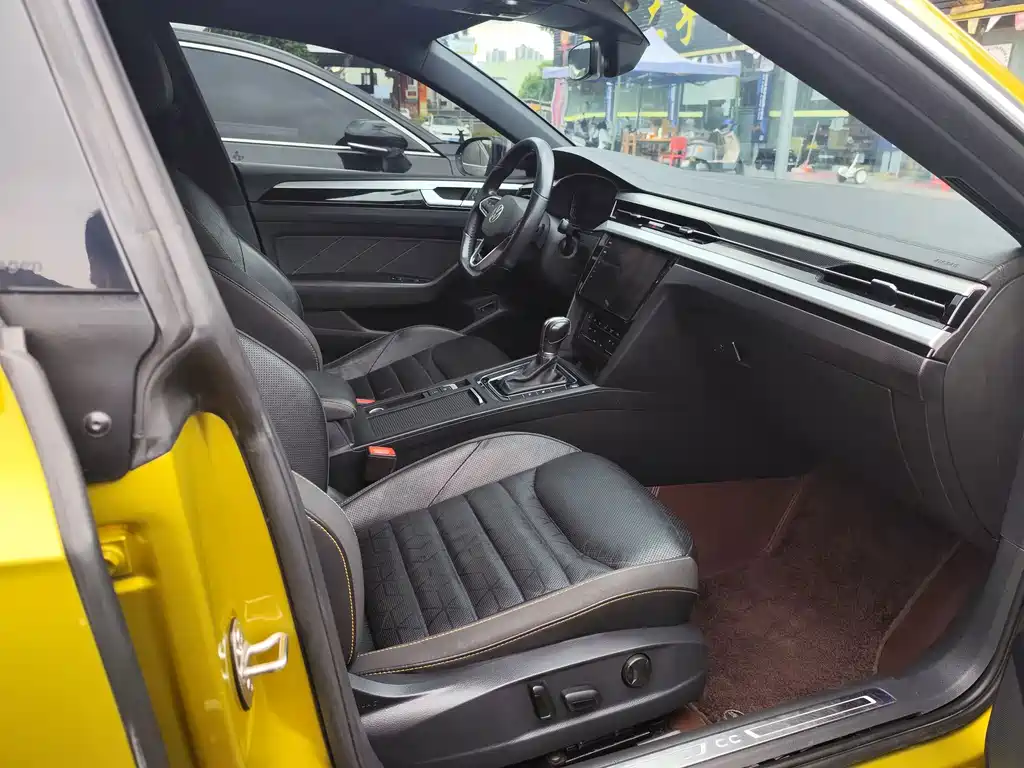 Volkswagen CC — миниатюра 7