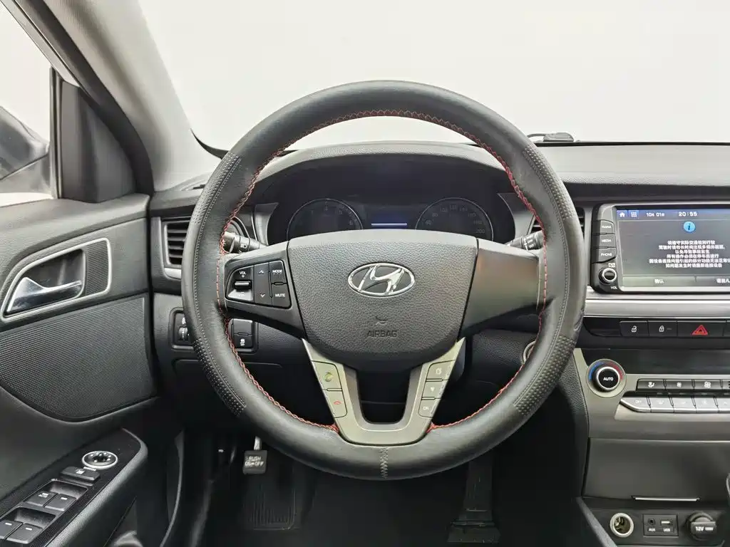 Hyundai Mistra — миниатюра 11