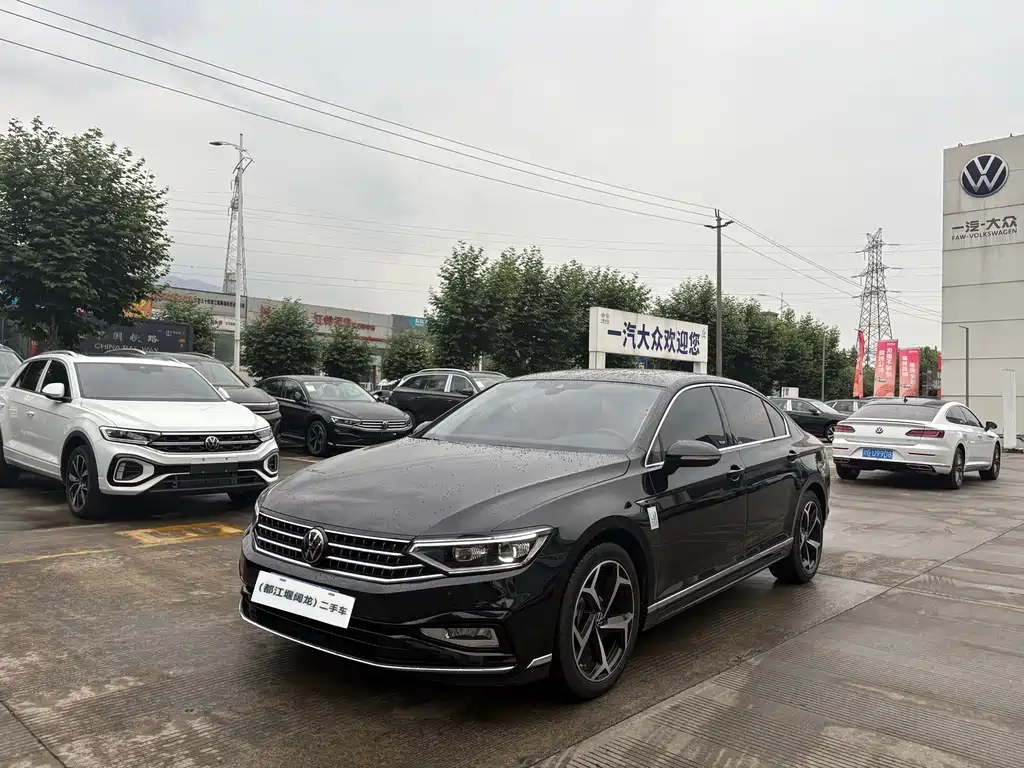 Купить Volkswagen Magotan