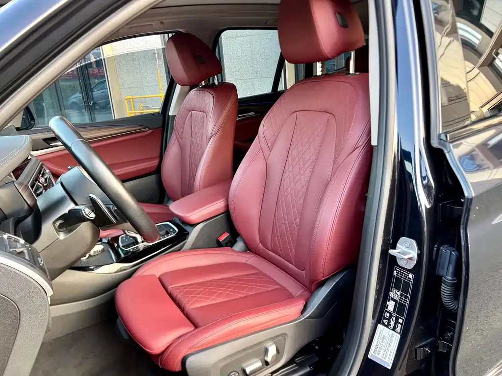 BMW X3 — миниатюра 10