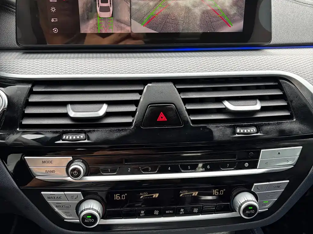 BMW 5 Series 5 2019 525i M Sport