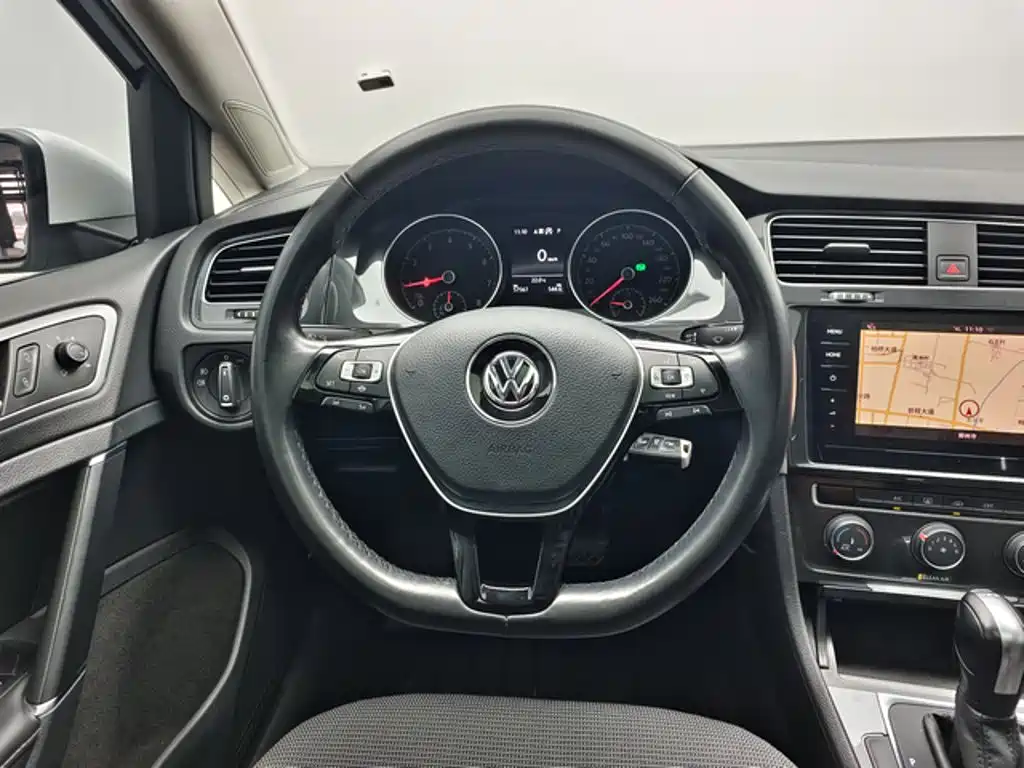 Volkswagen Golf — миниатюра 7