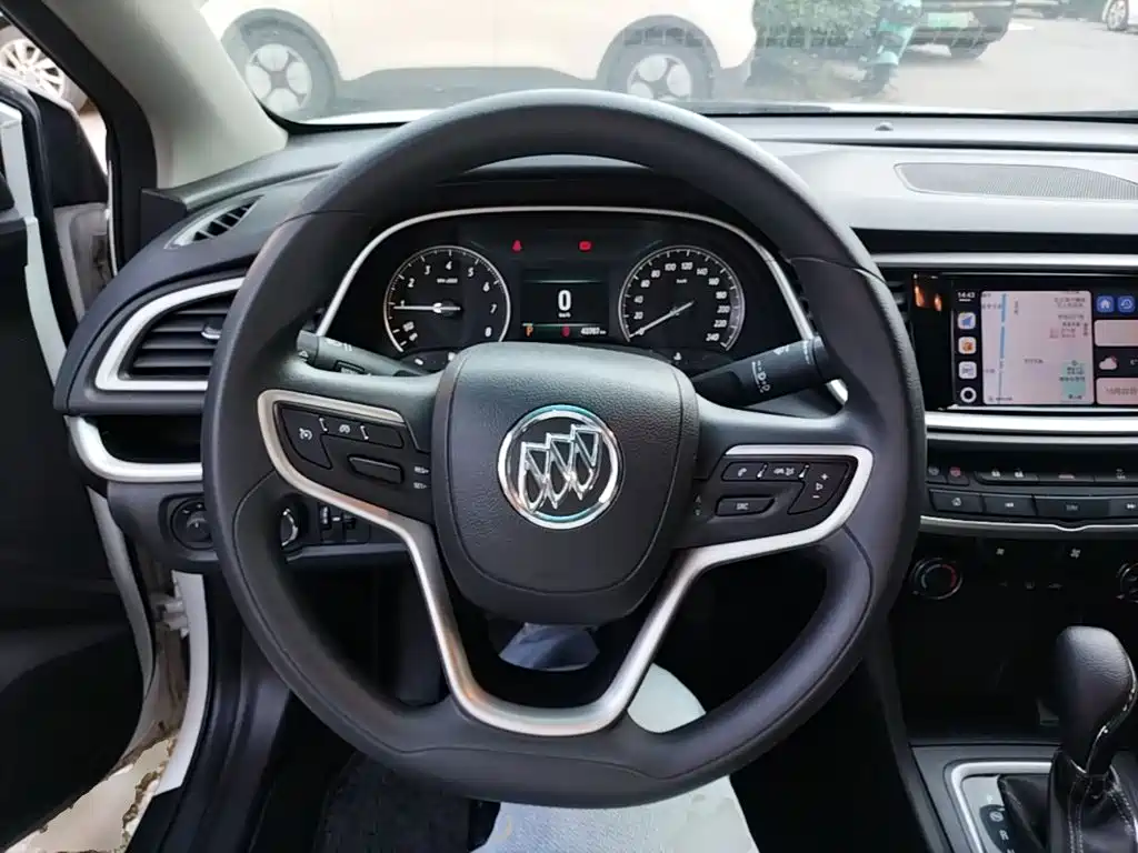 Buick Excelle — миниатюра 11
