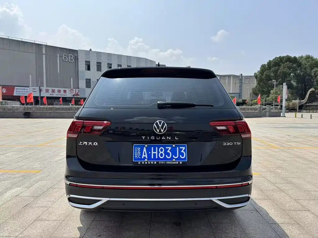 Volkswagen Tiguan L — миниатюра 5