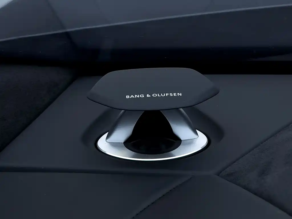 Lamborghini Urus — миниатюра 27